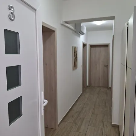 Glavan * 코스트레나